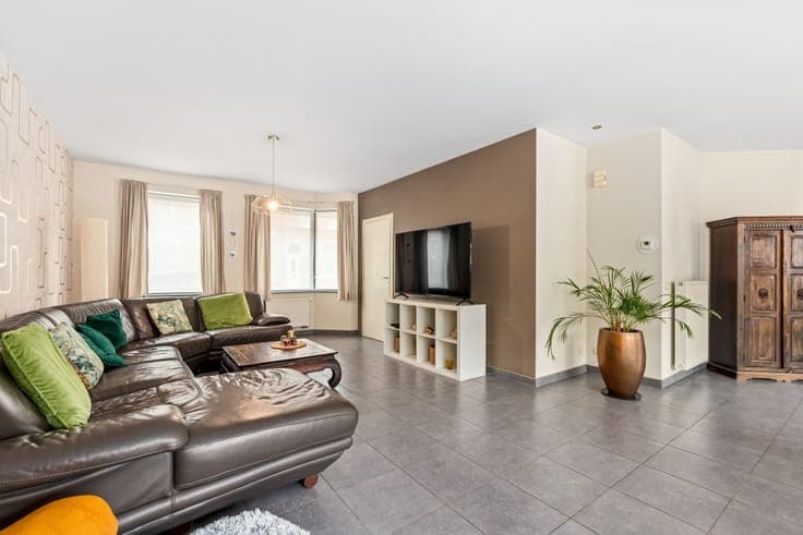 Semi-detached home with garden in Beveren