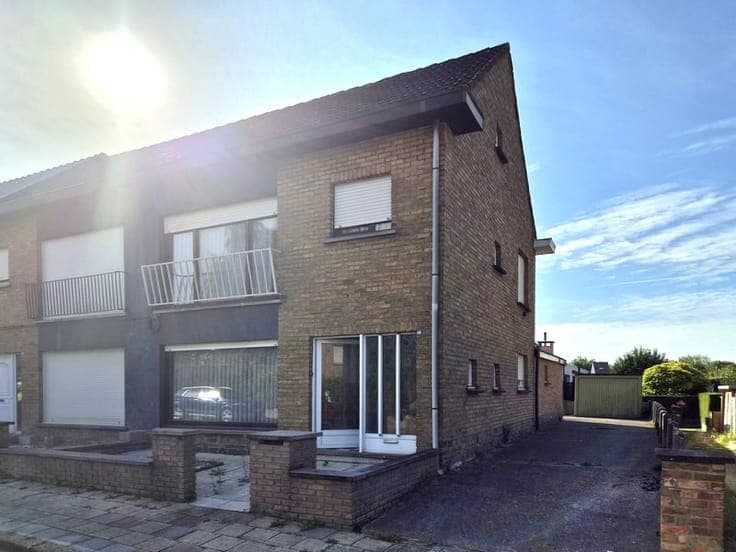 House in Niel
