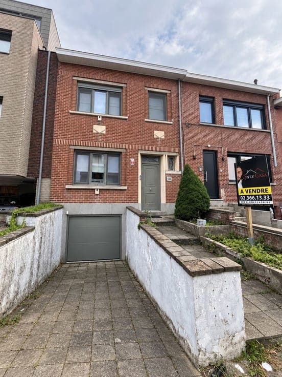 House in Sint-Pieters-Leeuw
