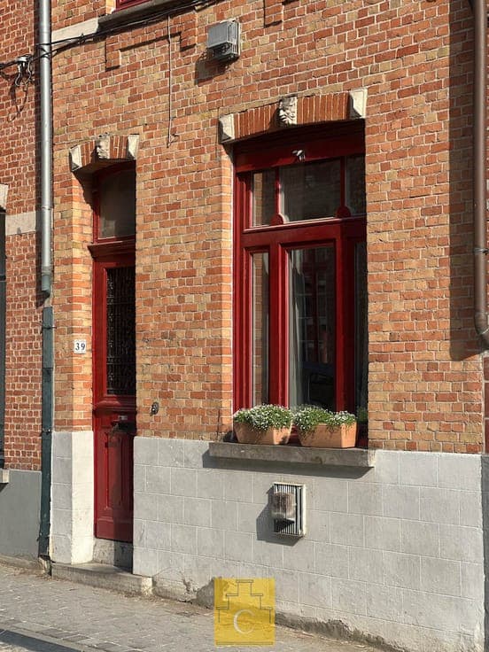 authentiek trapgevelhuis met zonnige stadstuin op toploca...