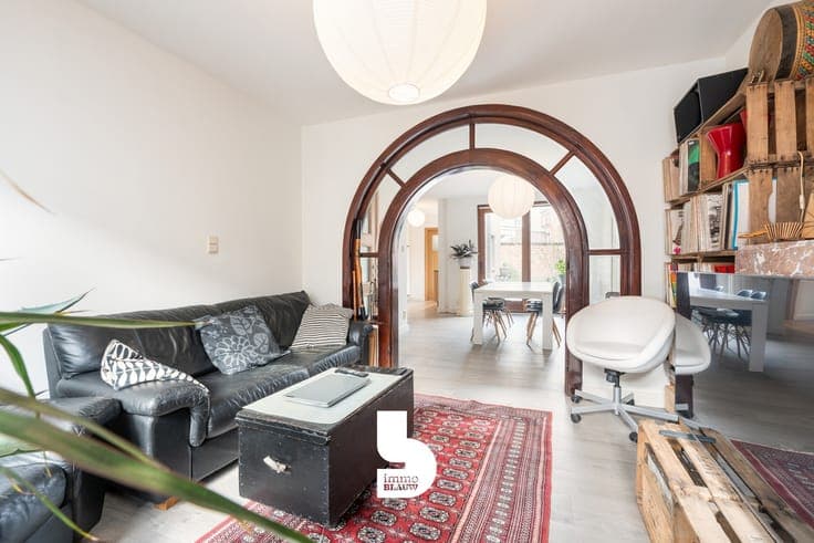 Instapklare rijwoning met tuin en 4 slaapkamers