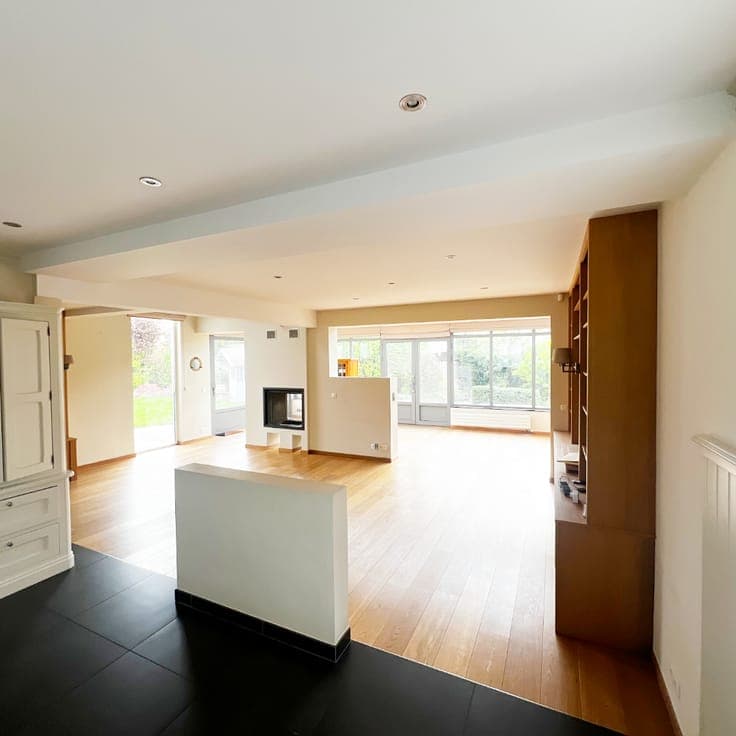 Villa – Quality amenities, large garden – Dilbeek