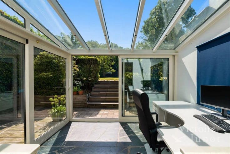 Charming house with large garden and garage