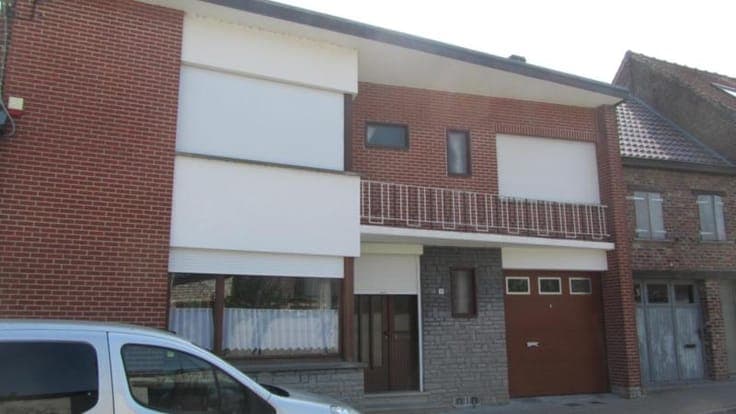 House in Basècles