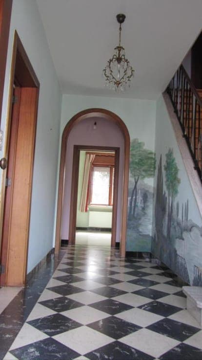 House in Basècles