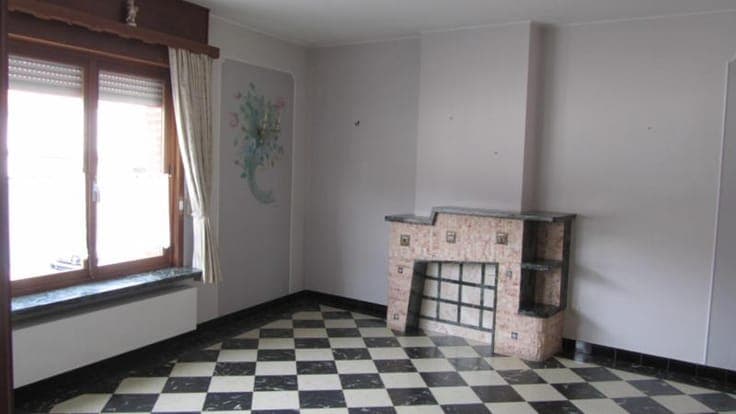 House in Basècles