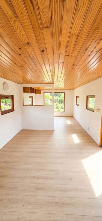 1-bedroom bungalow in need of updating