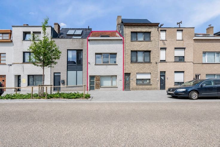 3 bedroom house for sale