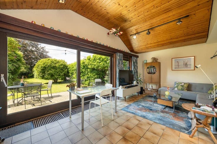 Ruime woning in een doodlopende straat!
