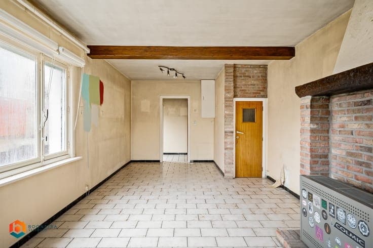 Te renoveren woning met 2 slpkrs te Beerzel