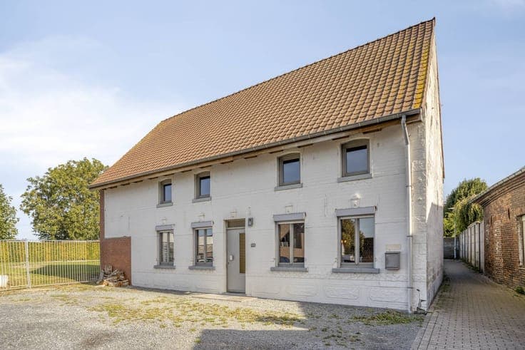 Cozy house (4 bedrooms; EPC 'C') with Z-O - oriented, green