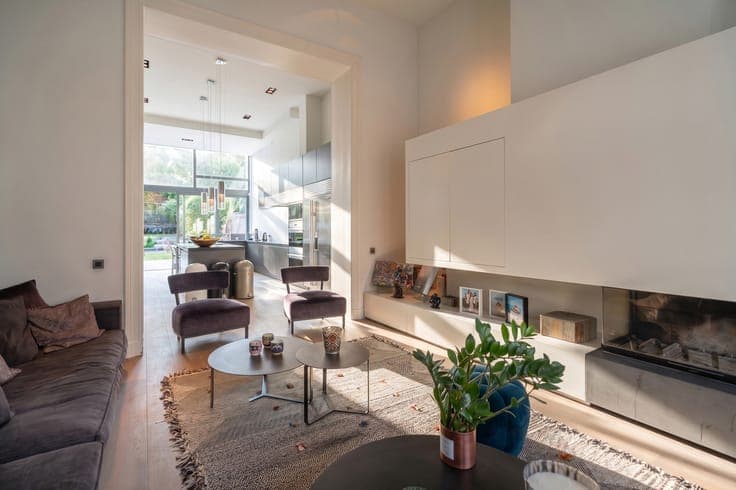 Luxury Residence with Pool & Landscaped Garden