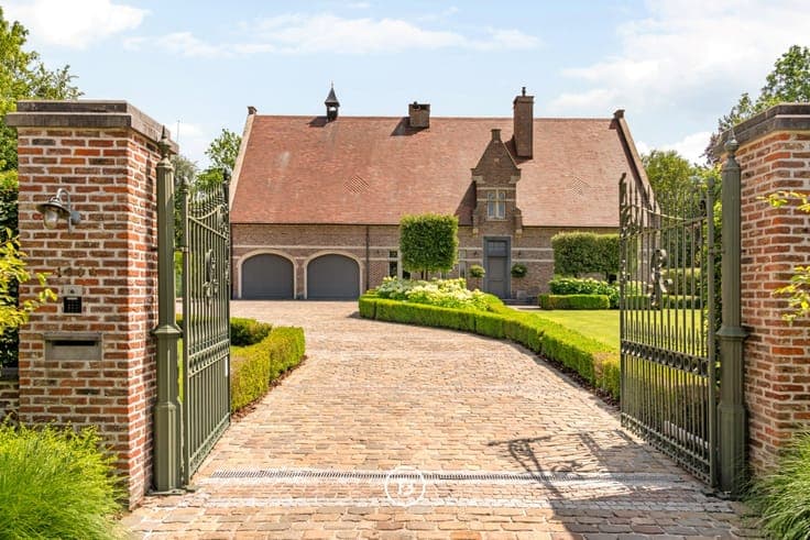 English rural villa