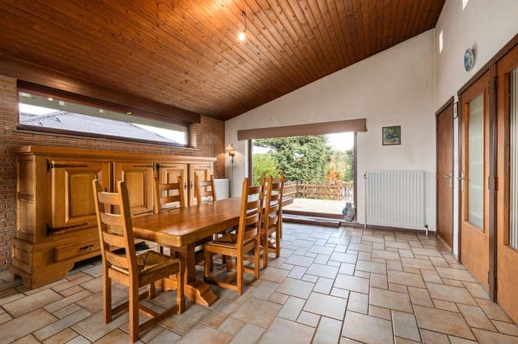 Bungalow with 3 bedrooms and garden in green Roosdaal
