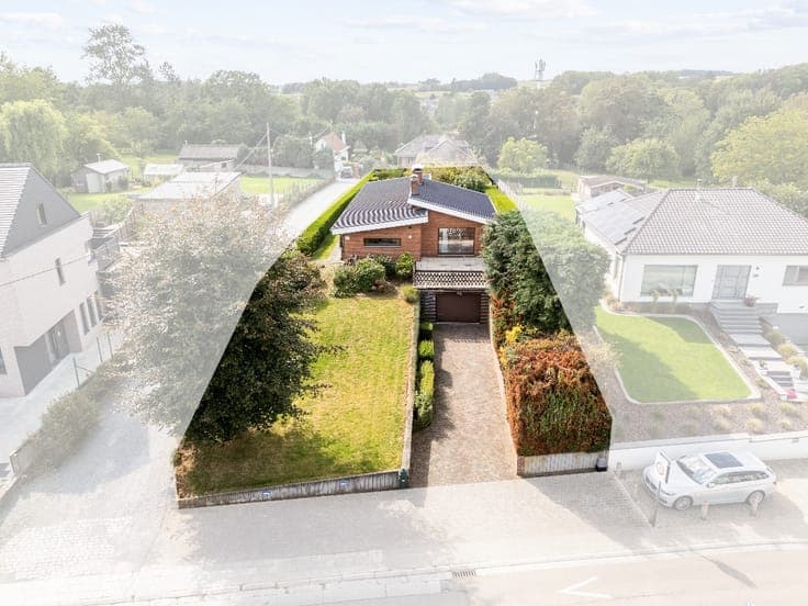 Bungalow with 3 bedrooms and garden in green Roosdaal