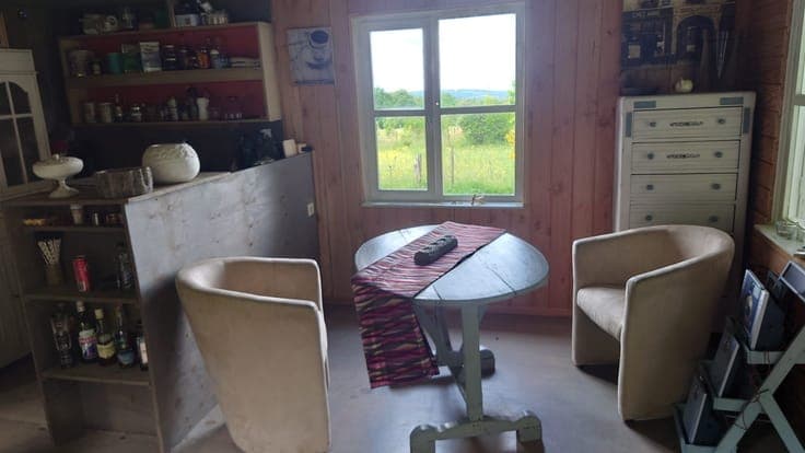 Furnished chalet