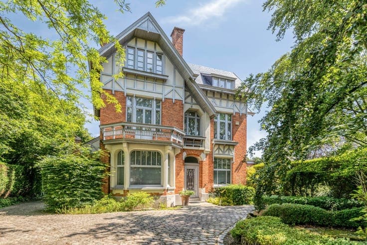 Exclusieve villa met 7 slaapkamers en schitterende tuin o...