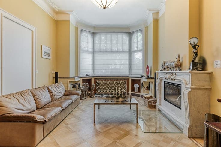 Exclusieve villa met 7 slaapkamers en schitterende tuin o...