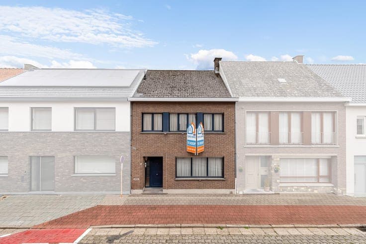 House in Zele