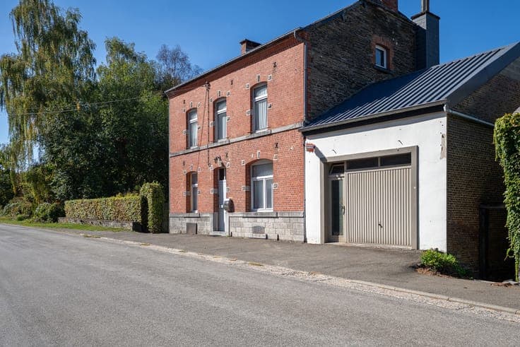 Charming house with unique views in Mortehan
