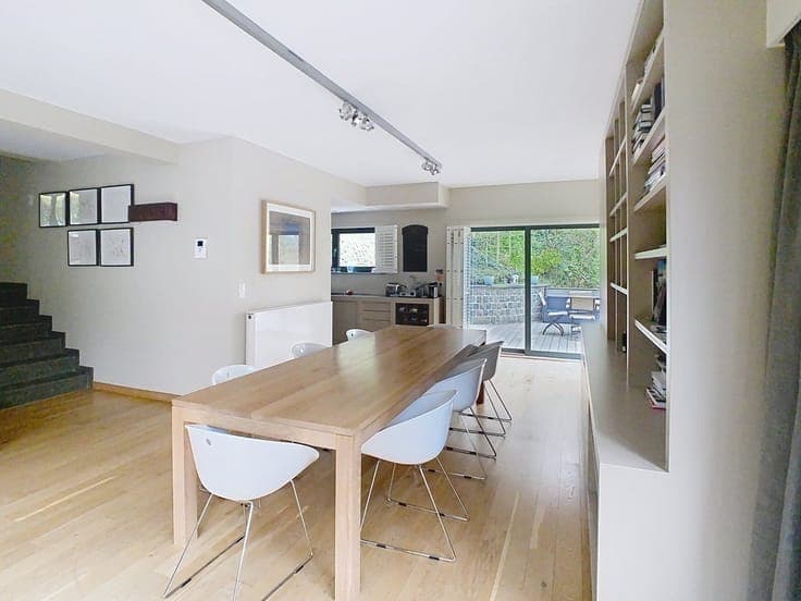 superb contemporary house in the hart of the village