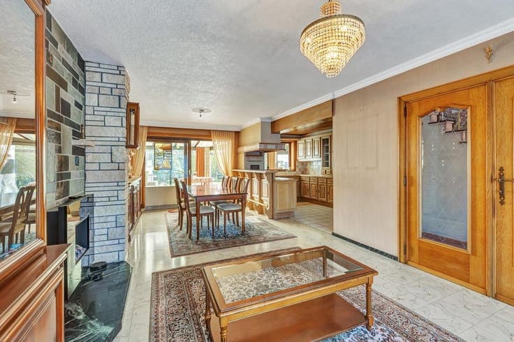Sturdy home with spacious garage and garden
