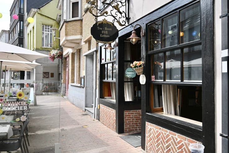 Karaktervolle handelswoning met woonst op toplocatie in h...