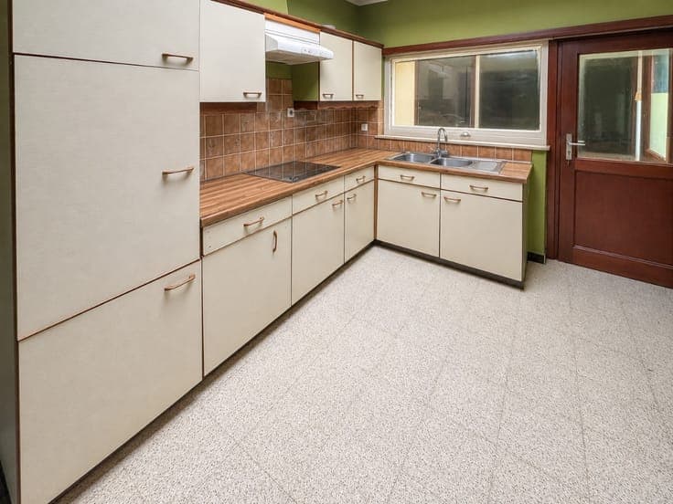 Semi-detached house with garden in Linter