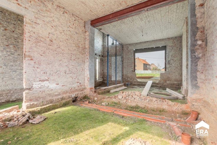 For sale: detached house in Linter