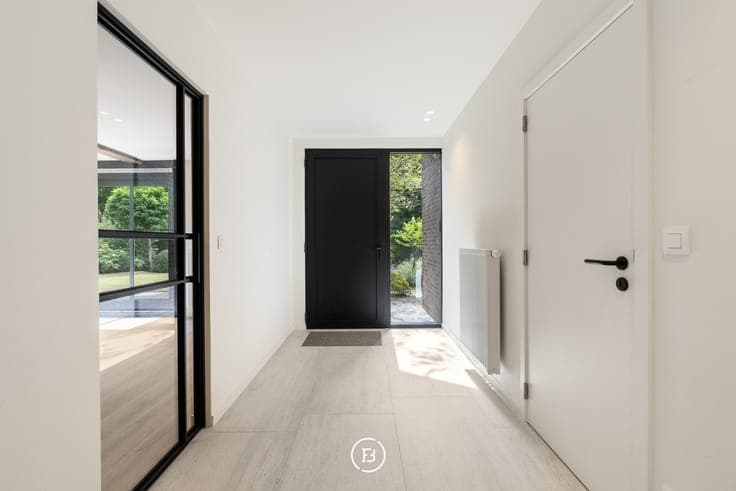 Move-in ready & flexible