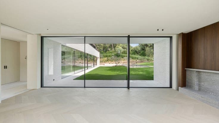 Exclusive new-build villa with pool and lift in Knokke Zoute