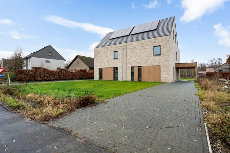 Nieuwbouw BEN-villa met 3 slpkrs op centrale ligging