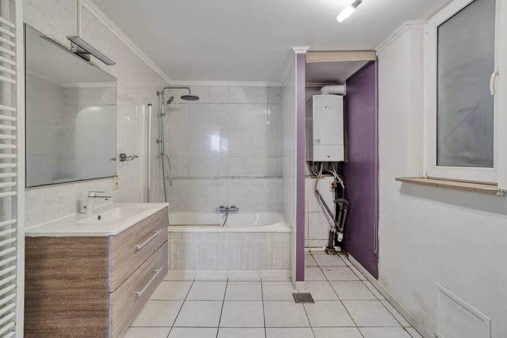 Two bedroom house with terrace for sale in Deurne!