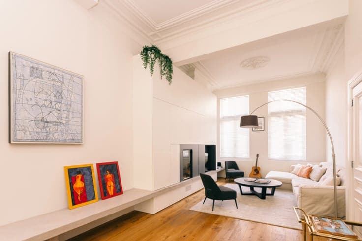 Exclusive townhouse with a south-west facing garden in the Z