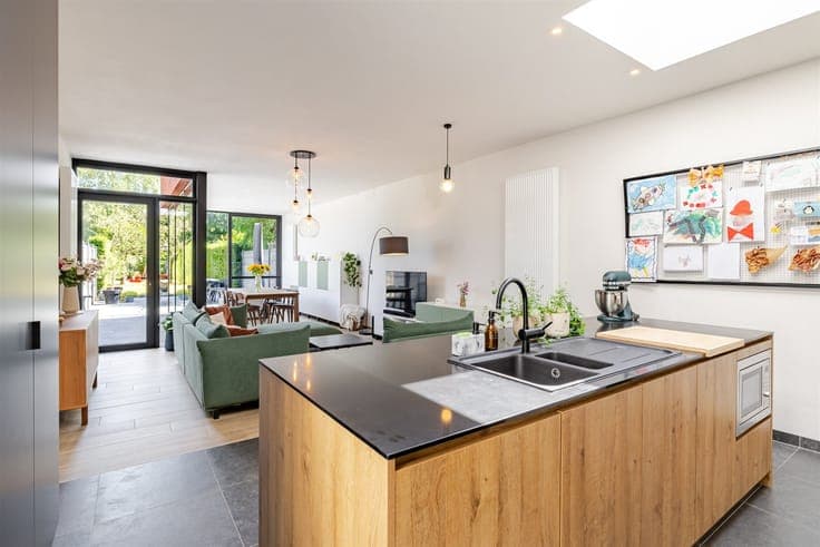 Energy-efficient home with a modern feel in Melle