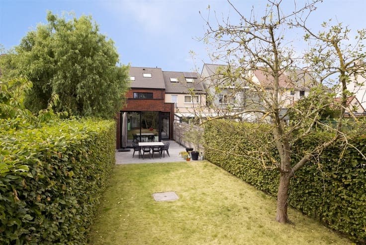 Energy-efficient home with a modern feel in Melle