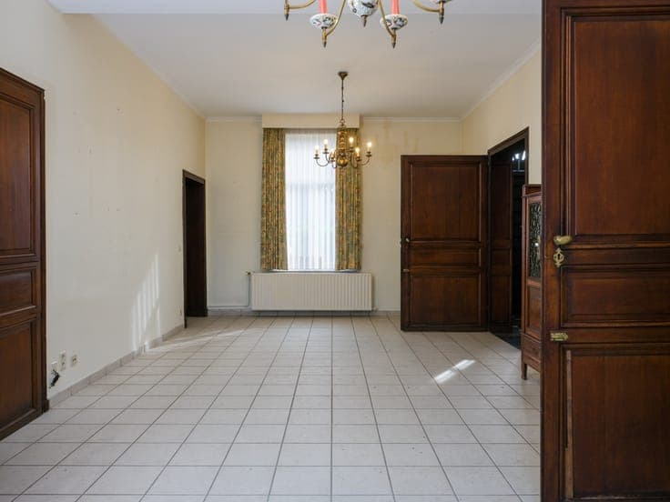 A charming former rectory on an exceptional 3,850 m² proper