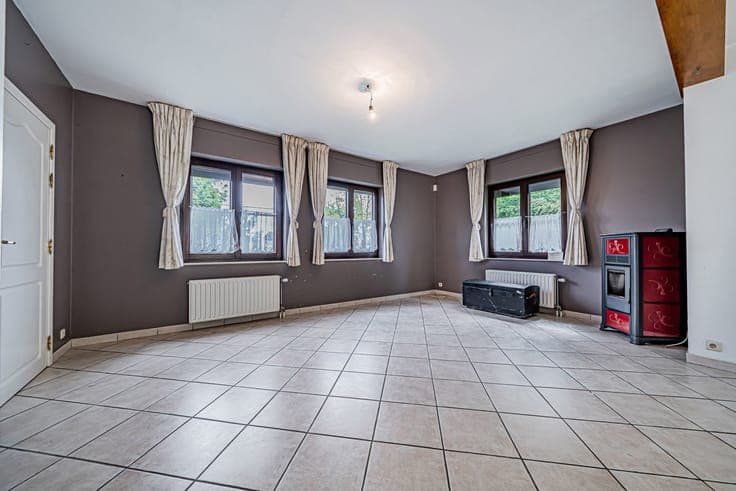 House in Orp-le-Grand