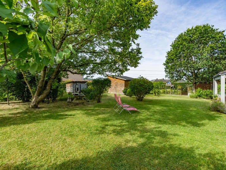 Charmante villa 4 façades avec jardin et garage