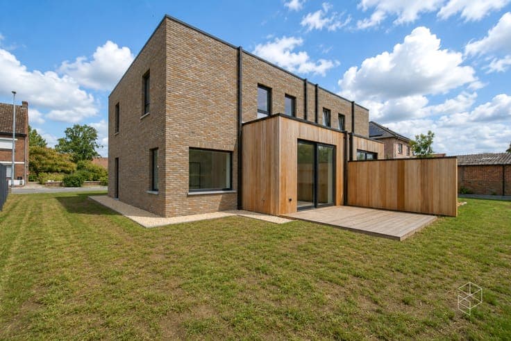 MODERNE HALFOPEN NIEUWBOUWWONING – AANKOOP AAN 6% BTW MOG...
