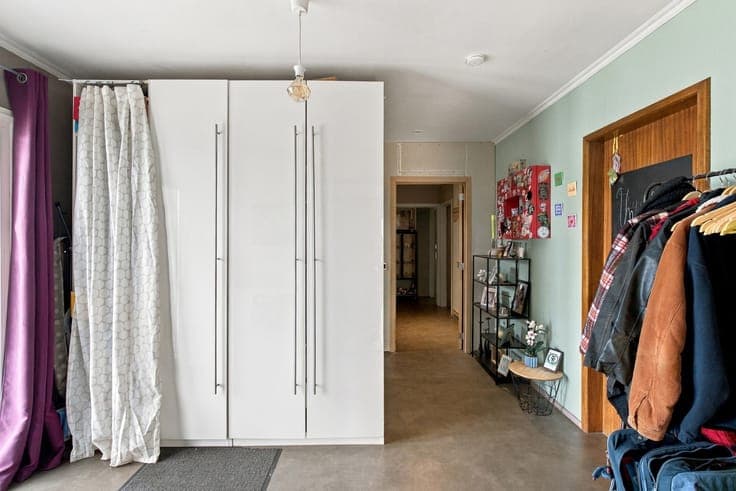 3-bedroom bungalow with a 70 m² multi-purpose area