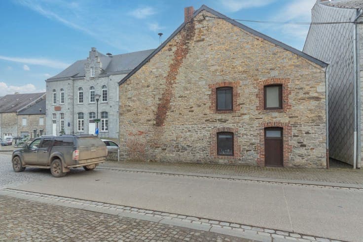 Typical 2-bedroom house without garden