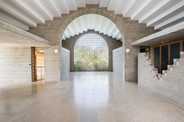 Jacques Sequaris House – architectural landmark