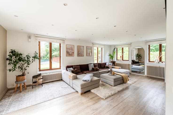 Lasne – Beautiful villa (4 bedrooms/3 bathrooms/garage), ren