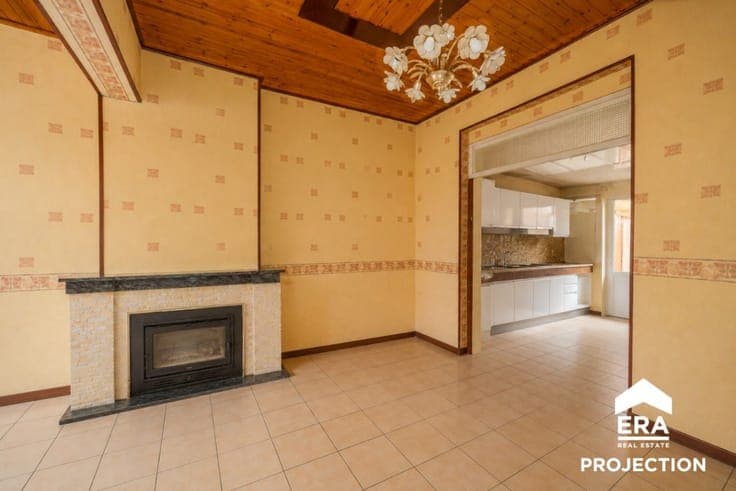 FOR SALE: Detached house in Vottem with potential!