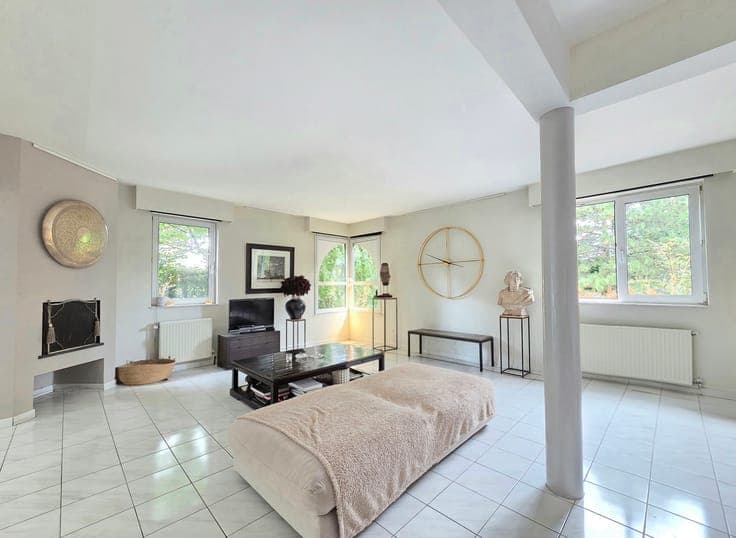 KRAAINEM - 4 bedroom house with garden +/-230m²