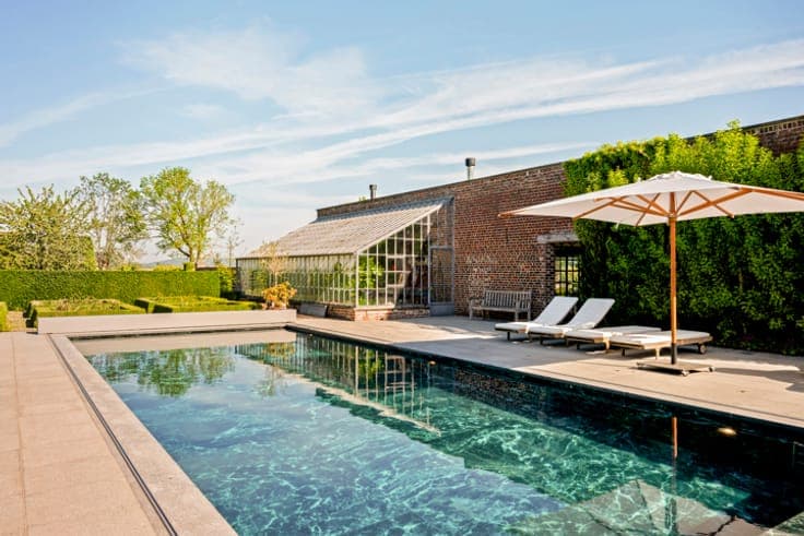 Beautiful exclusive square farmhouse