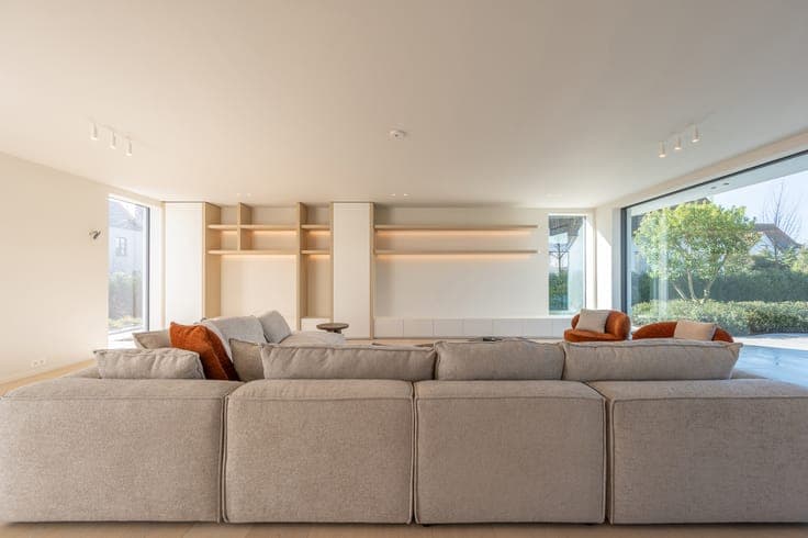 New-build villa with luxury finishes and garden in Het Zoute