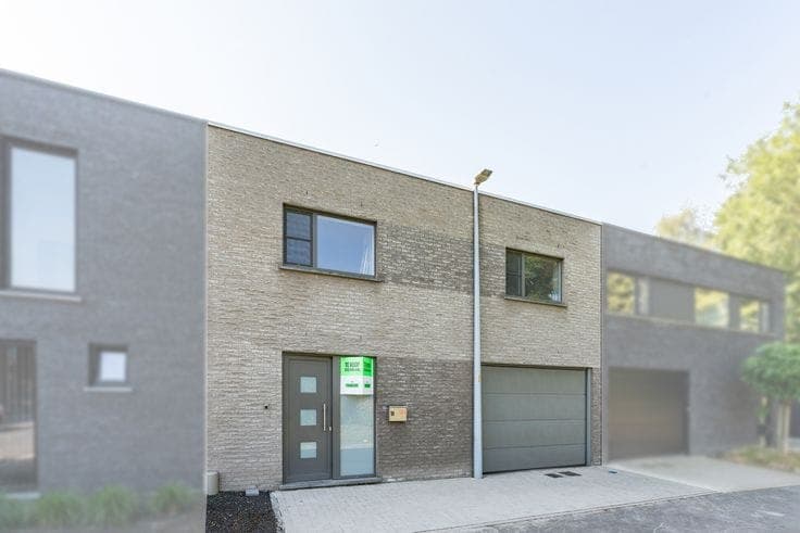Instapklare, energiezuinige gezinswoning met ruime garage e…