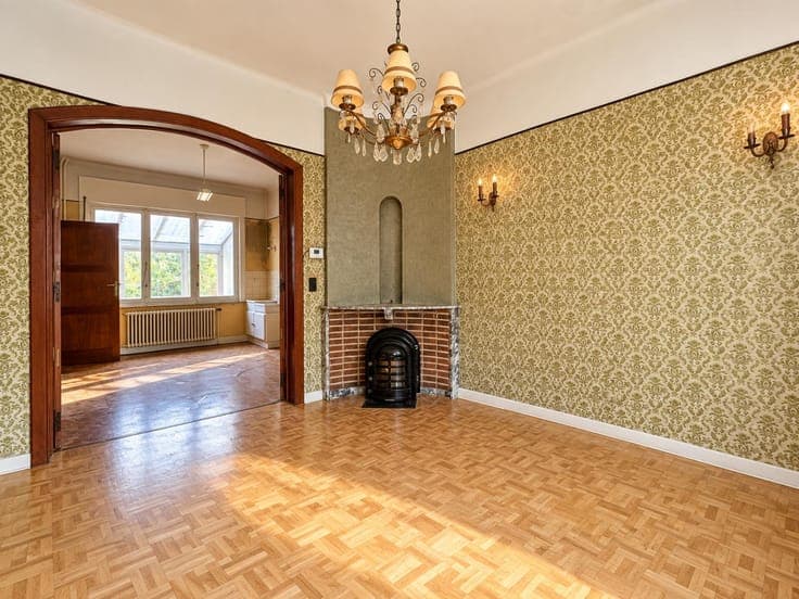 House to renovate with garden – Rue Valduc
